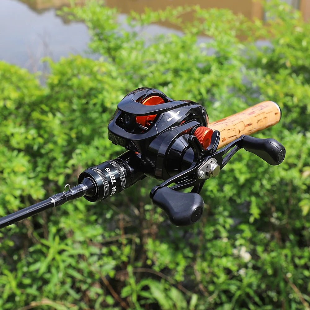 AS200 Baitcasting Reel